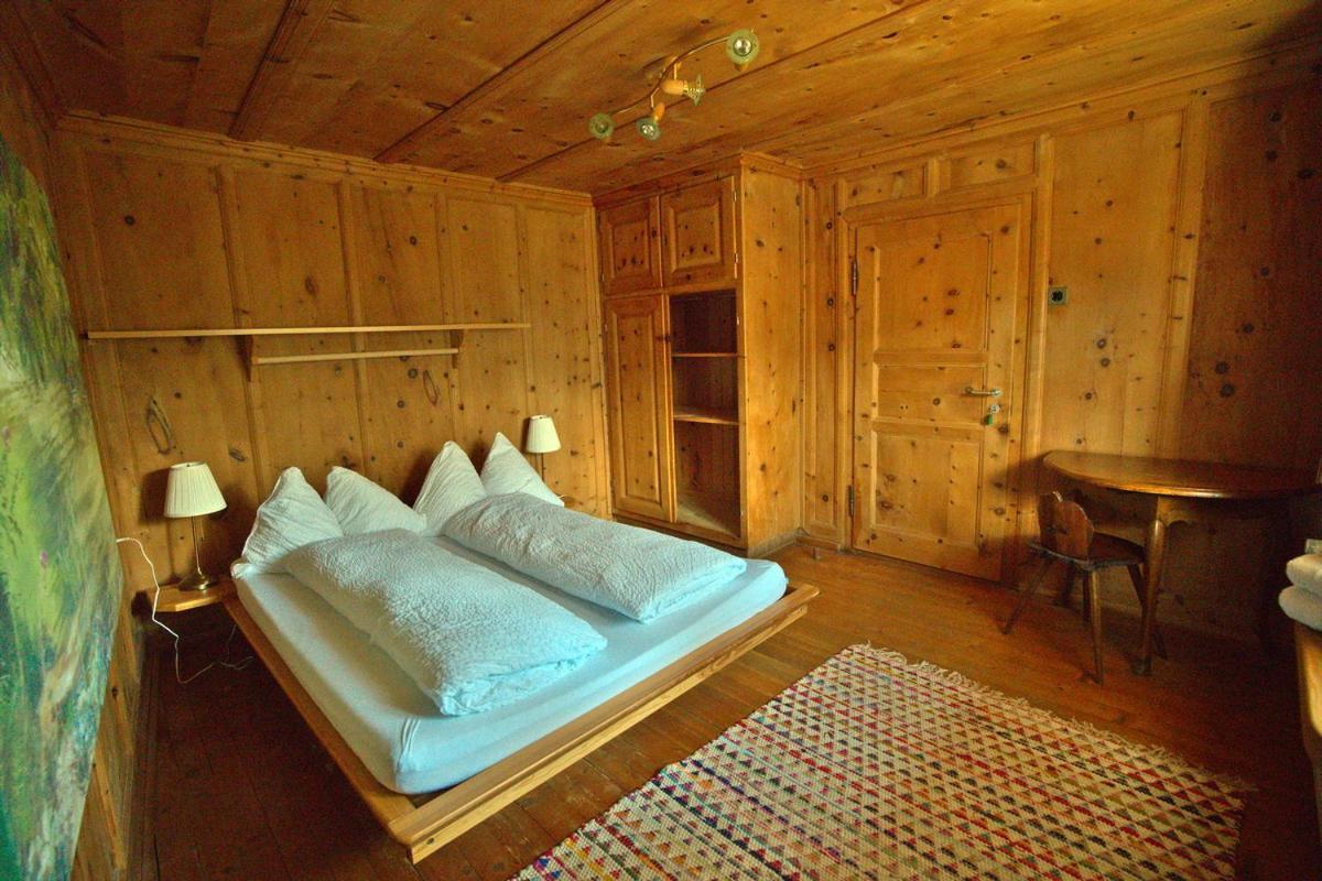 Bed and Breakfast Chasa Sassalba Lu Экстерьер фото